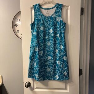 L.L.Bean pullover dress w zippered pocket, perfect for travel and leisure size S